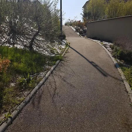 Διαμέρισμα Complet 